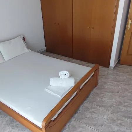 Esperides I Skála Foúrkas