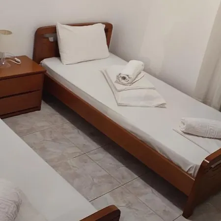 Case de vacanță Esperides I